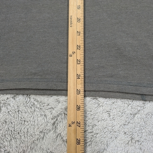 Mountain Hardwear Shirt Men's S Gray Trekkin Thermal Henley Wick. Q Hiking - Picture 5 of 10